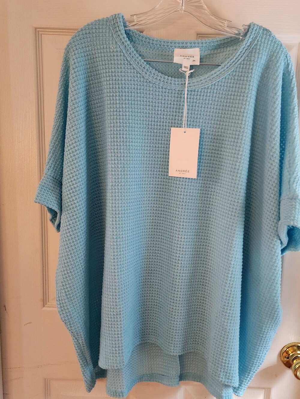 ANDREE BY UNIT Light Aqua Waffle Knit Crew Neck Short Sleeve Sweater. OVERSIZED!